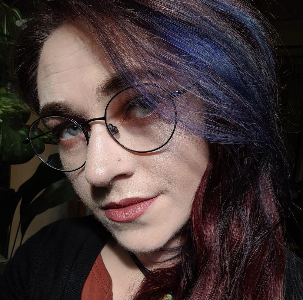 Meet your Posher, Jillian